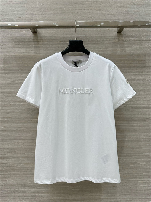 몽클레어 티셔츠 M51507 2025/신상