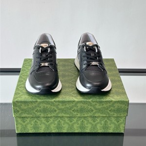 구찌 남성용 스니커즈 G85392-2 2025/신상