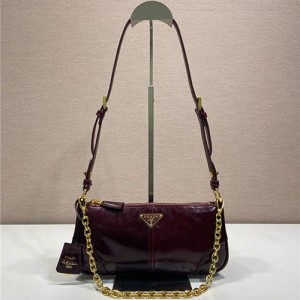 프라다 레더 숄더백 1BC221 2025/신상