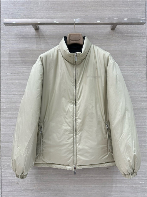 미우미우 양면 패딩 자켓 (충전재-거위털) M55904 2025/신상