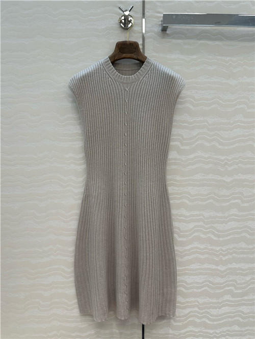 로로피아나 민소매 원피스 L64406 2025/신상