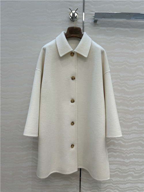 로로피아나 캐시미어 코트 L67105 2025/신상