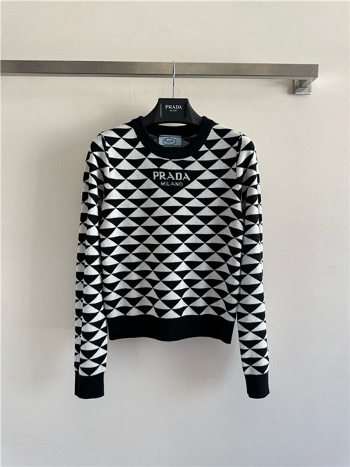 프라다 긴팔 니트 P62308 2025/신상