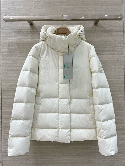 캐나다구스 후드 패딩 자켓 (충전재-거위털) C56204 2025/신상