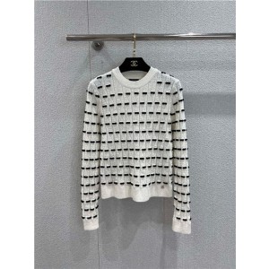 샤넬 긴팔 니트 C93309 2025/신상