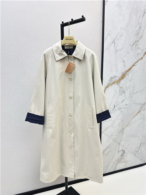 미우미우 바람막이 코트 M63995 2025/신상