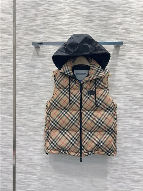 버버리 후드 패딩 조끼 B85109 2025/신상