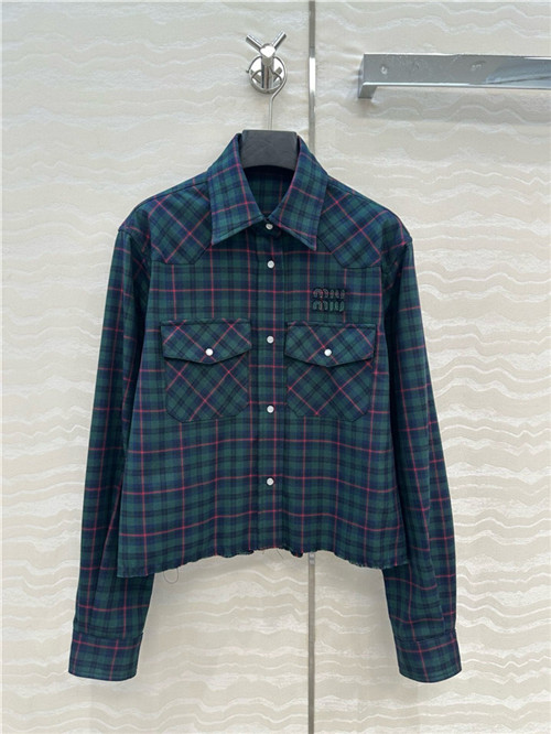 미우미우 긴팔 셔츠 M82997 2025/신상