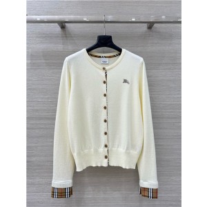 버버리 긴팔 가디건 B42204 2025/신상