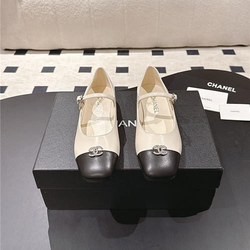 샤넬 여성용 단화 C46046-2 2025/신상