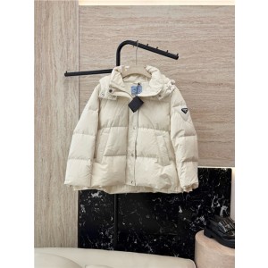 프라다 후드 패딩 자켓 (충전재-거위털) P26608 2025/신상