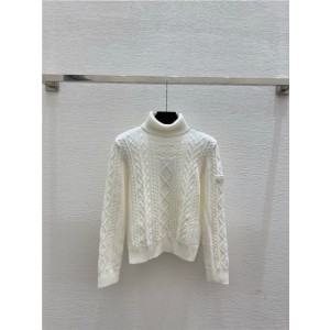 샤넬 긴팔 니트 목플라 C62606 2025/신상