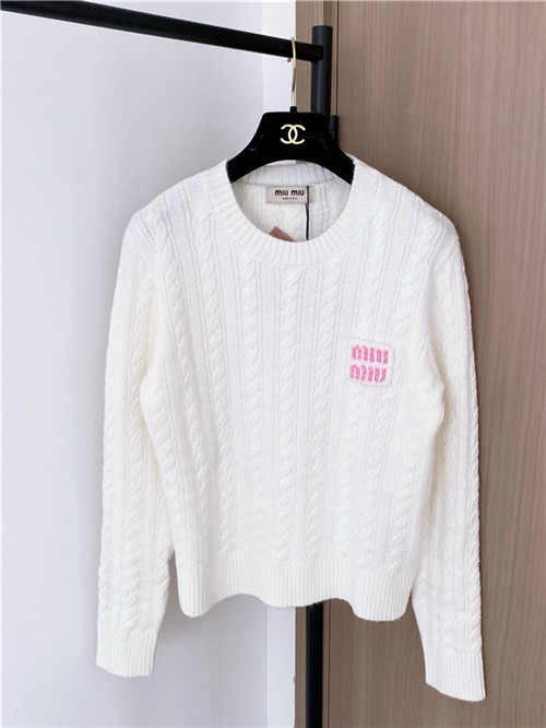 미우미우 긴팔 니트 M12404 2025/신상