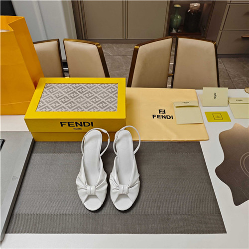 펜디 여성용 샌들 (굽높이8.5CM) F95547-1 2025/신상