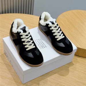 메종 마르지엘라 남여공용 스니커즈 M19073-2 2025/신상