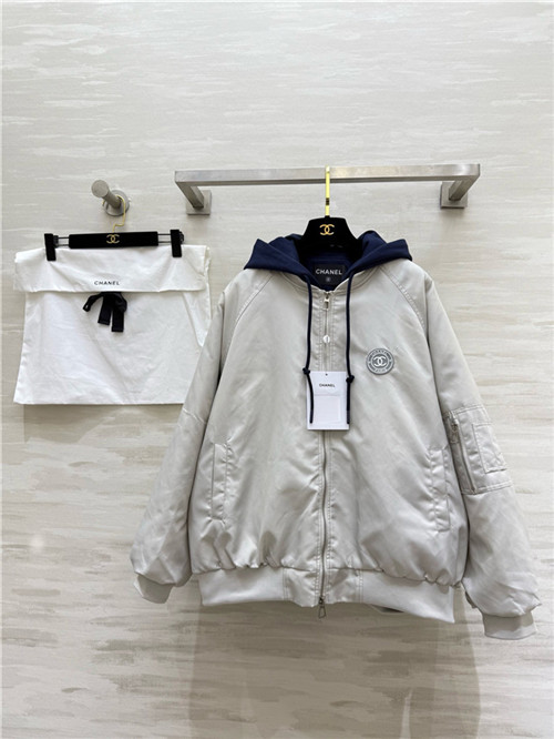 샤넬 후드 솜 자켓 C45501 2025/신상