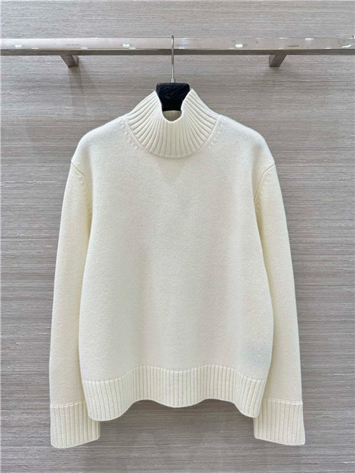 로로피아나 긴팔 니트 목플라 L63902 2025/신상