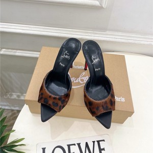 크리스찬루부탱 여성용 슬리퍼 (굽높이10CM) C37811-1 2024/신상