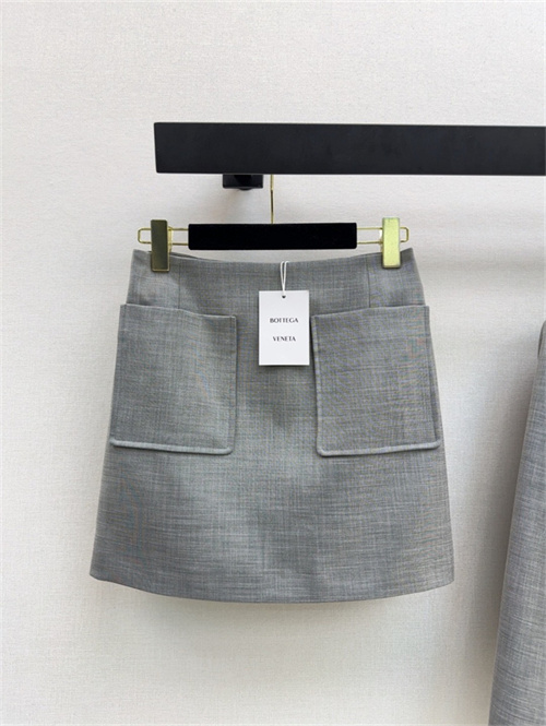 보테가베네타 스커트 B42497 2026/신상