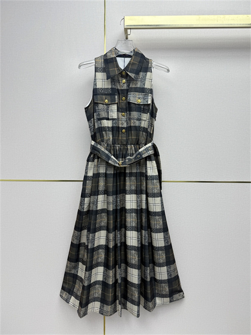 루이비통 민소매 원피스 L83107 2026/신상