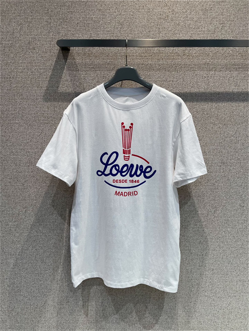 로에베 반팔 티셔츠 L01556 2026/신상