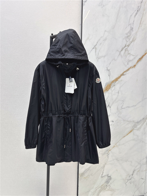 몽클레어 바람막이 후드 자켓 M33409 2026/신상