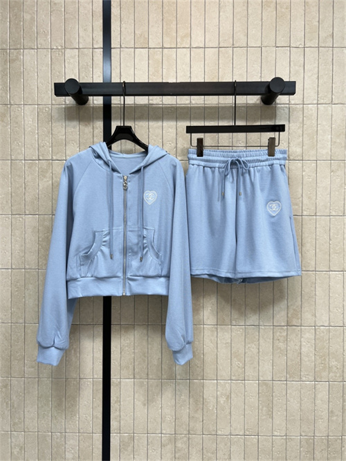 샤넬 후드 트레이닝 세트 C33709 2026/신상