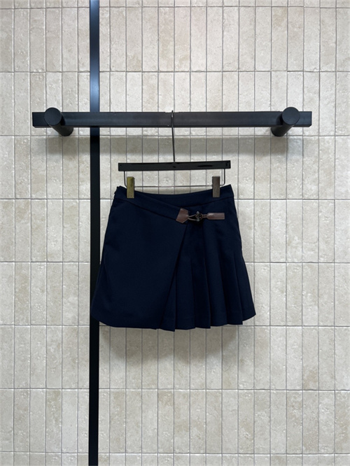 로에베 스커트 L92608 2026/신상