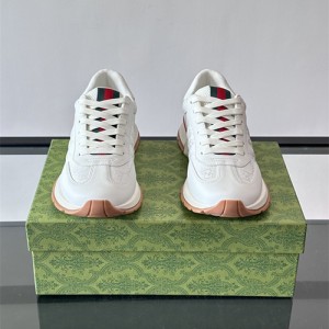 구찌 남성용 스니커즈 G85235-2 2026/신상