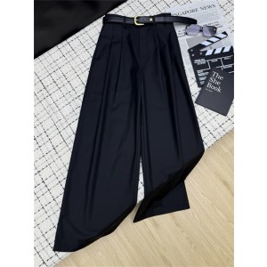 셀린느 양복 바지 C52609 2026/신상