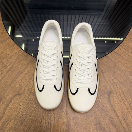 프라다 남성용 스니커즈 P49836-2 2026/신상