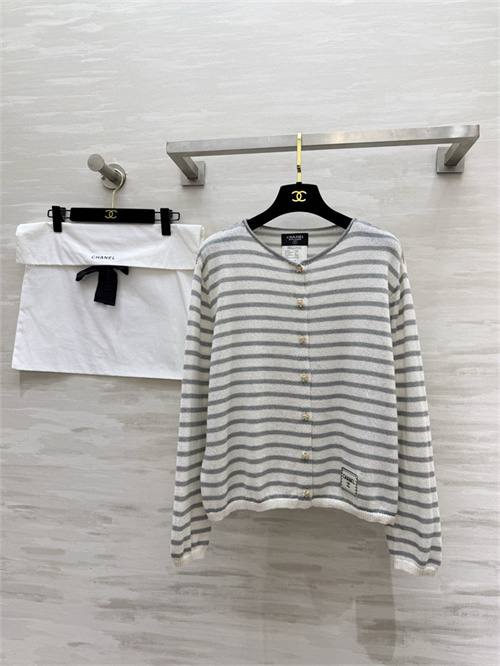 샤넬 긴팔 가디건 C43600 2026/신상