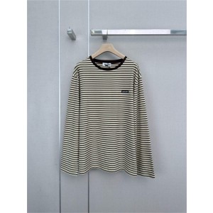 미우미우 긴팔 티셔츠 M91809 2026/신상
