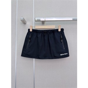 미우미우 스커트 M82308 2026/신상