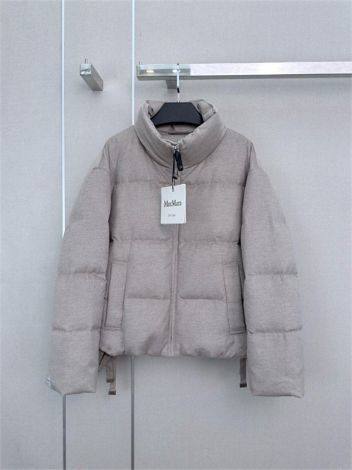 막스마라 패딩 자켓 (충전재-거위털) M26806 2026/신상